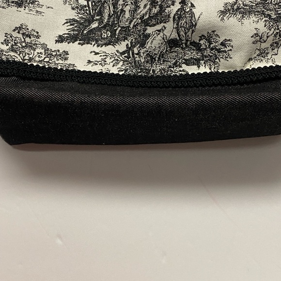 Vintage renaissance design Shoulder bag - Picture 4 of 15